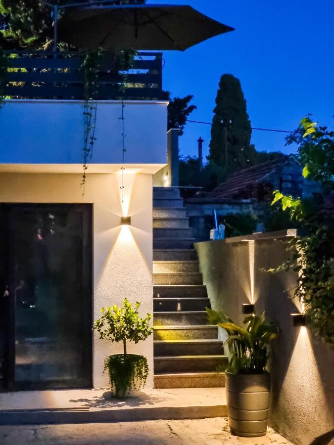 Residence ǁ Corino 비오그라드나모루 외부 사진