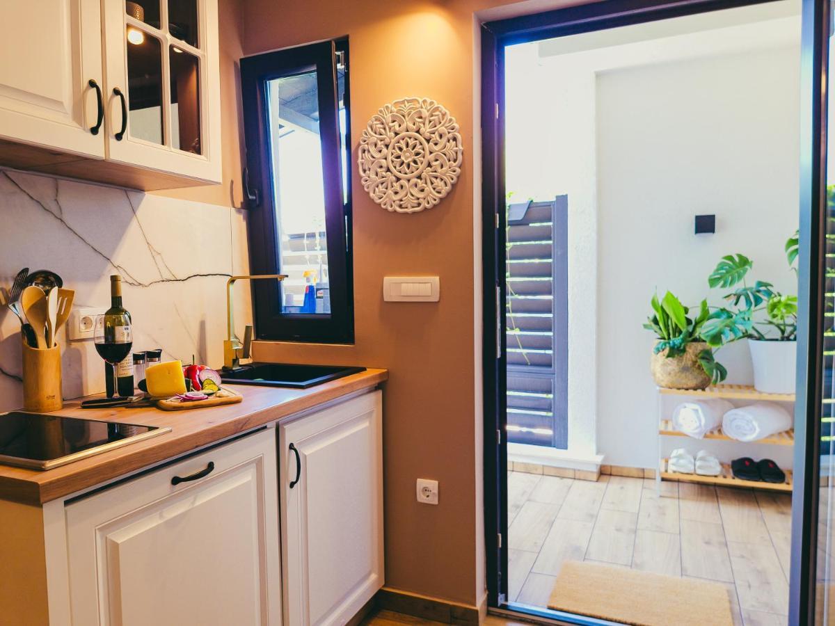 Residence ǁ Corino 비오그라드나모루 외부 사진