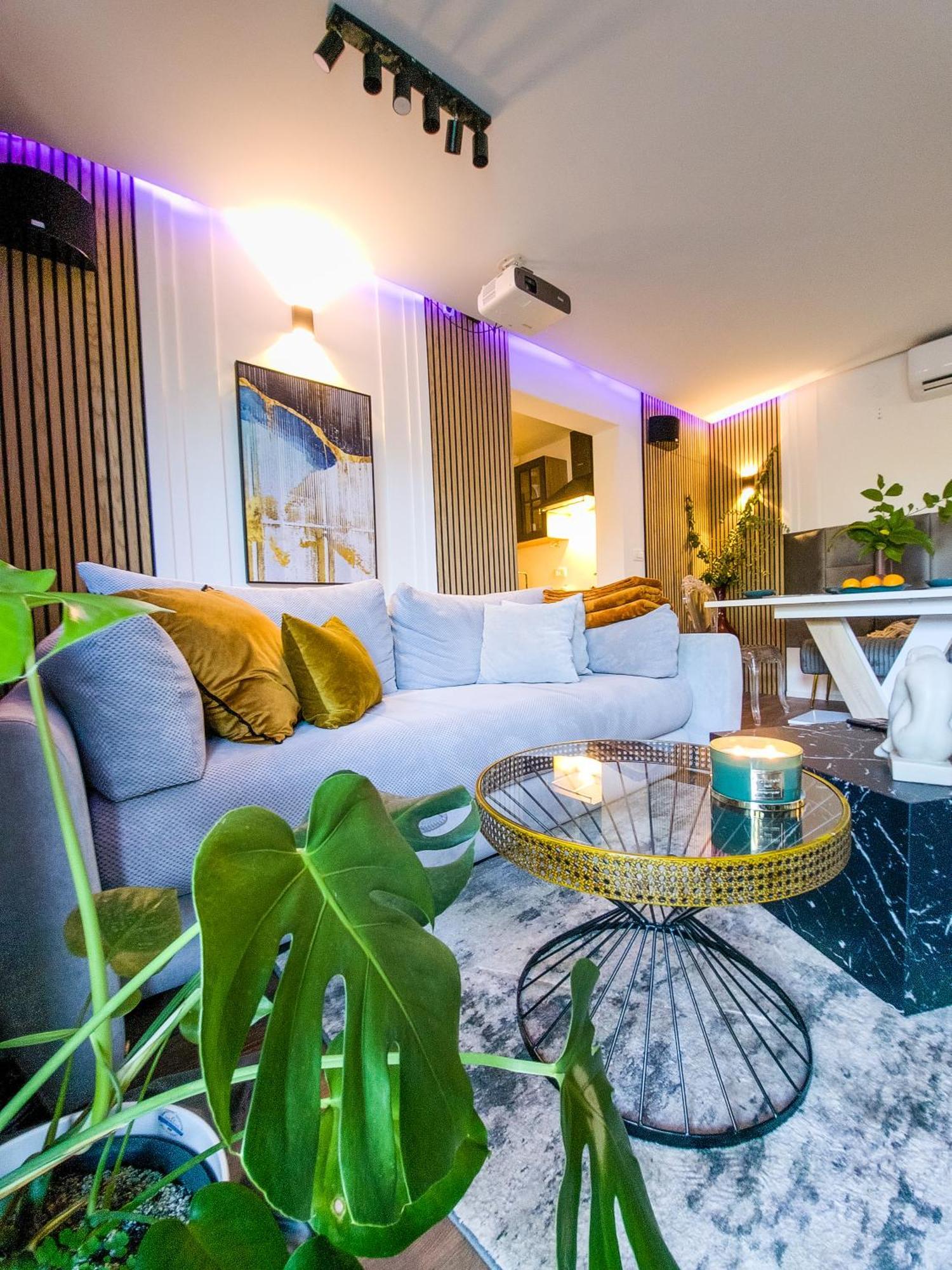 Residence ǁ Corino 비오그라드나모루 객실 사진